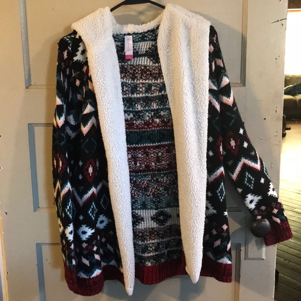 No Boundaries sweater